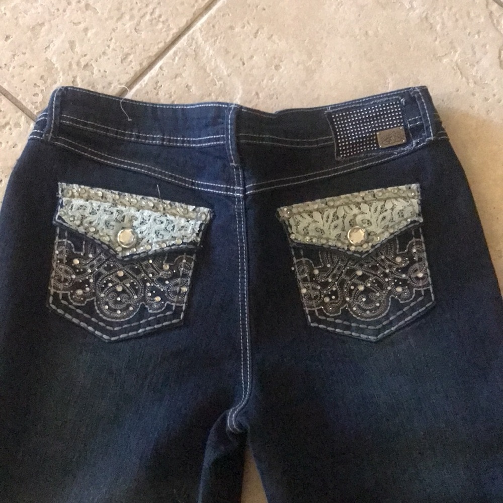One on one capri Jean just beautiful! New dark blue see pictures small 10-12